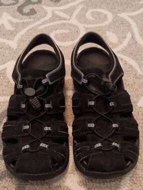 Clark Springer Closed-Toe Strappy Sandals